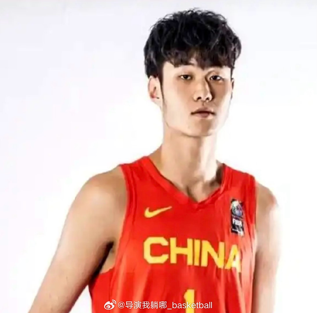 中国男篮集训队调整名单：王浩然，赵维伦，曾凡博离队 