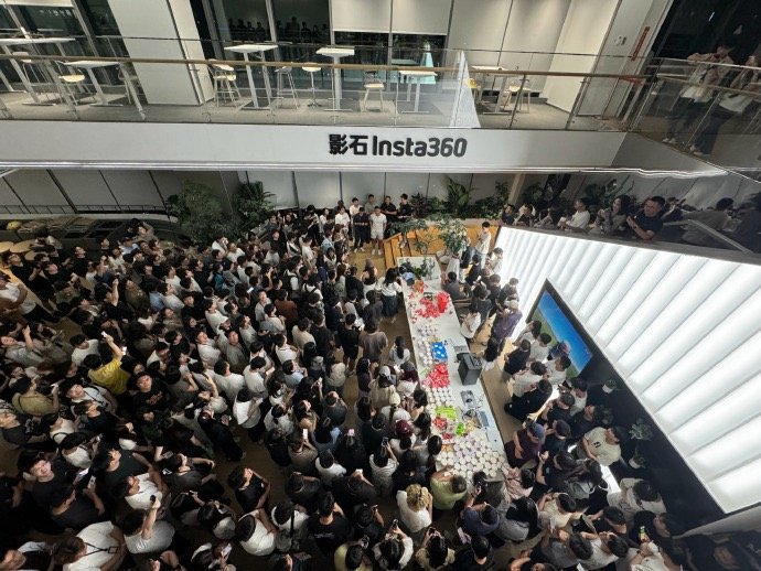 影石CEO谈价格战 【影石CEO回应市场竞争】据《科创板日报》今日报道，影石创新