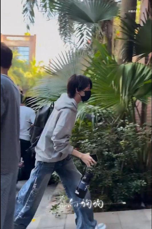 TF四代围读上班 TF四代围读上班，TF四代《我们的少年时代2》围读上班 