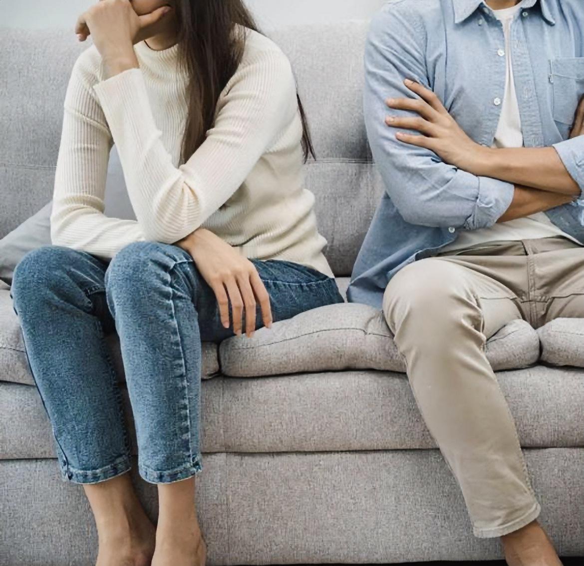 老婆从掏心掏肺到不闻不问，我们的婚姻到底谁错了？

我身边有一个朋友，叫他老陈好