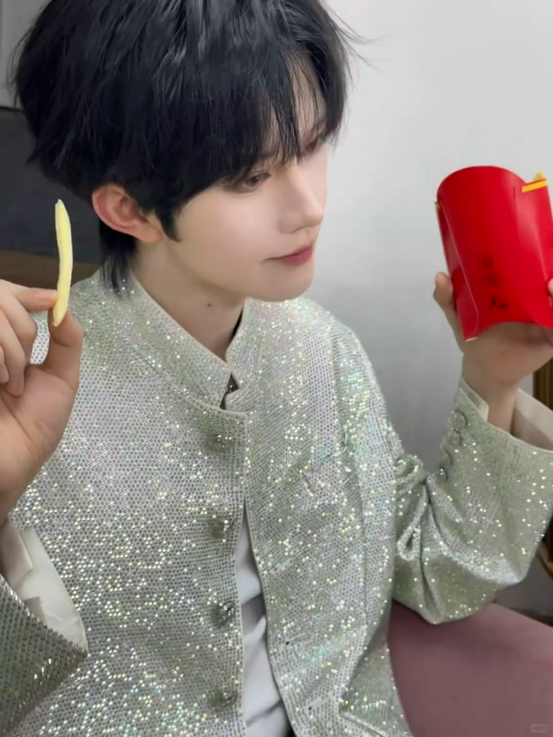 黄星live图营业 黄星今日份live图营业 薯条大王上线 无敌爆炸萌