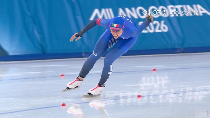 米兰冬奥会首个奥运纪录东道主选手生日夜刷新奥运纪录米兰冬奥会速度滑冰女子3000