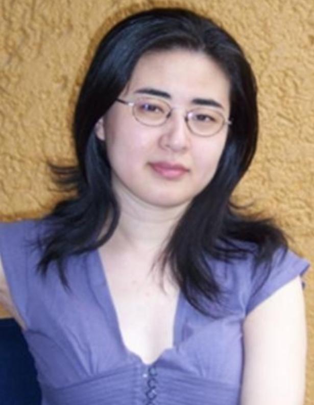 1984年，中国“神童”田晓菲13岁时被北京大学破格录取，出国留学后，她在28岁