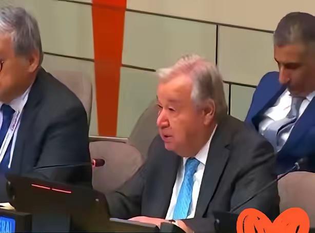 联合国秘书长，古特雷斯，最近开会，就差没当着全世界的面说：兄弟们，行行好，兜里真