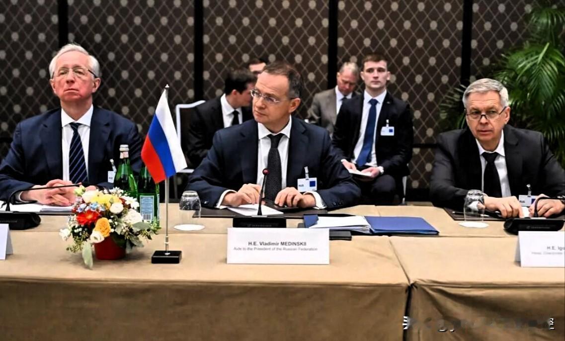 【17日的乌克兰问题日内瓦谈判】
谈判形式：先双边会谈和后三边会谈；
双边包括：