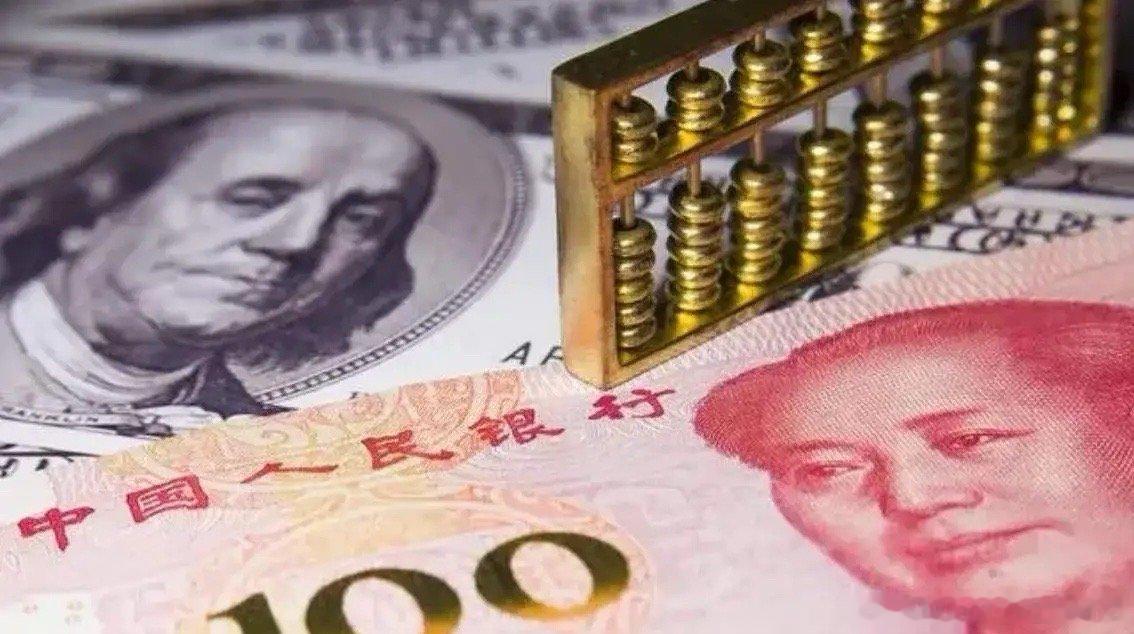 美国加息加税，全球投行喊人民币崩到8块，咱没惯着。跌到7.4就反弹，上周五涨俩月