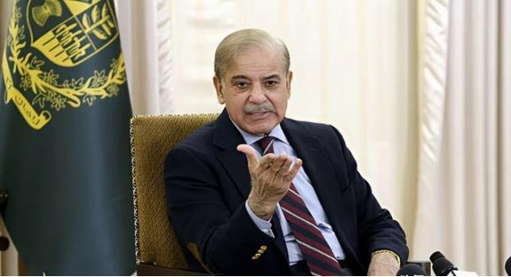 国运来了挡都挡不住！巴铁和伊朗开通过境走廊，印度输得体无完肤。巴伊走廊一开，巴基