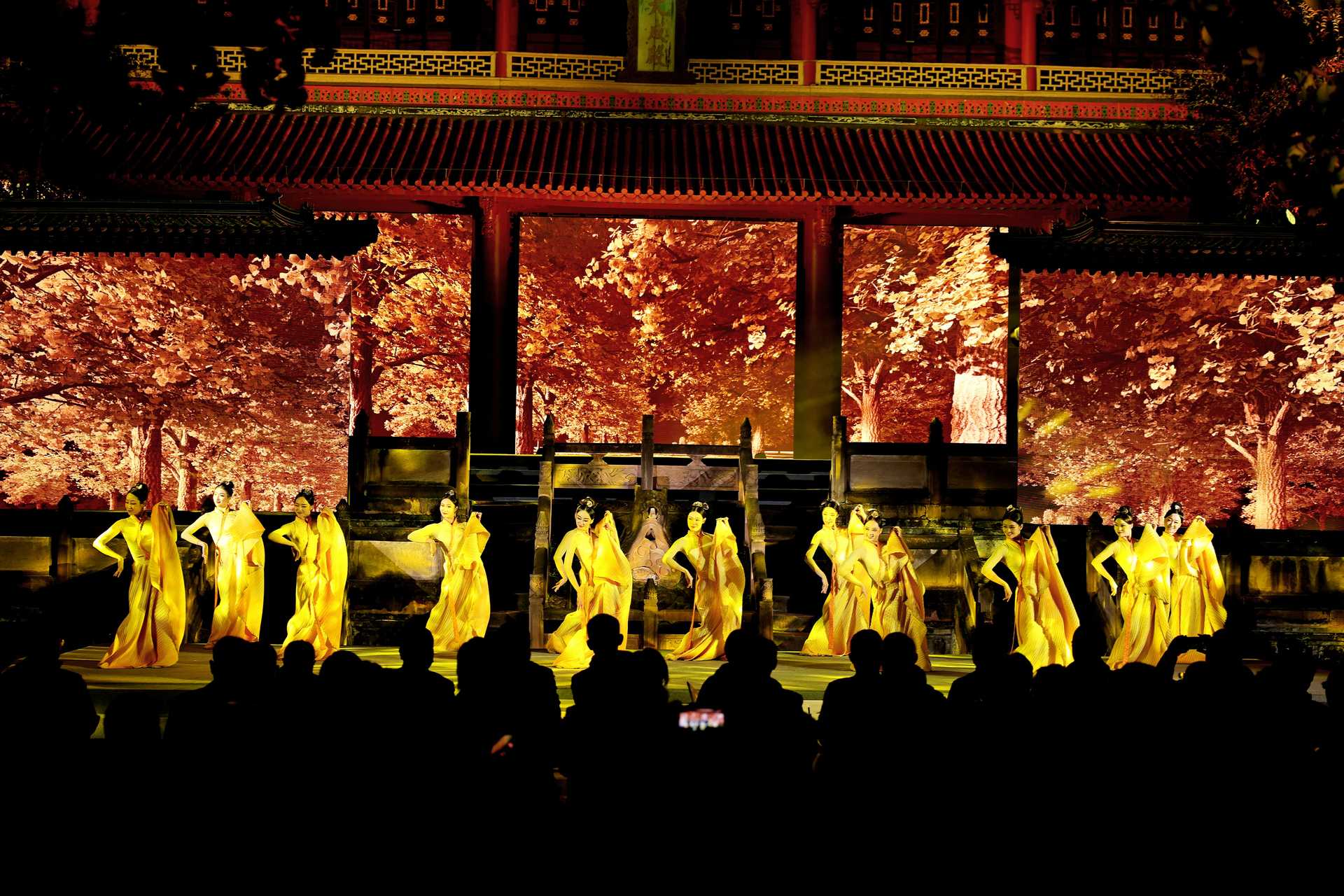 第三届成都国际文学周开幕,这些作品获第十届华语青年作家奖