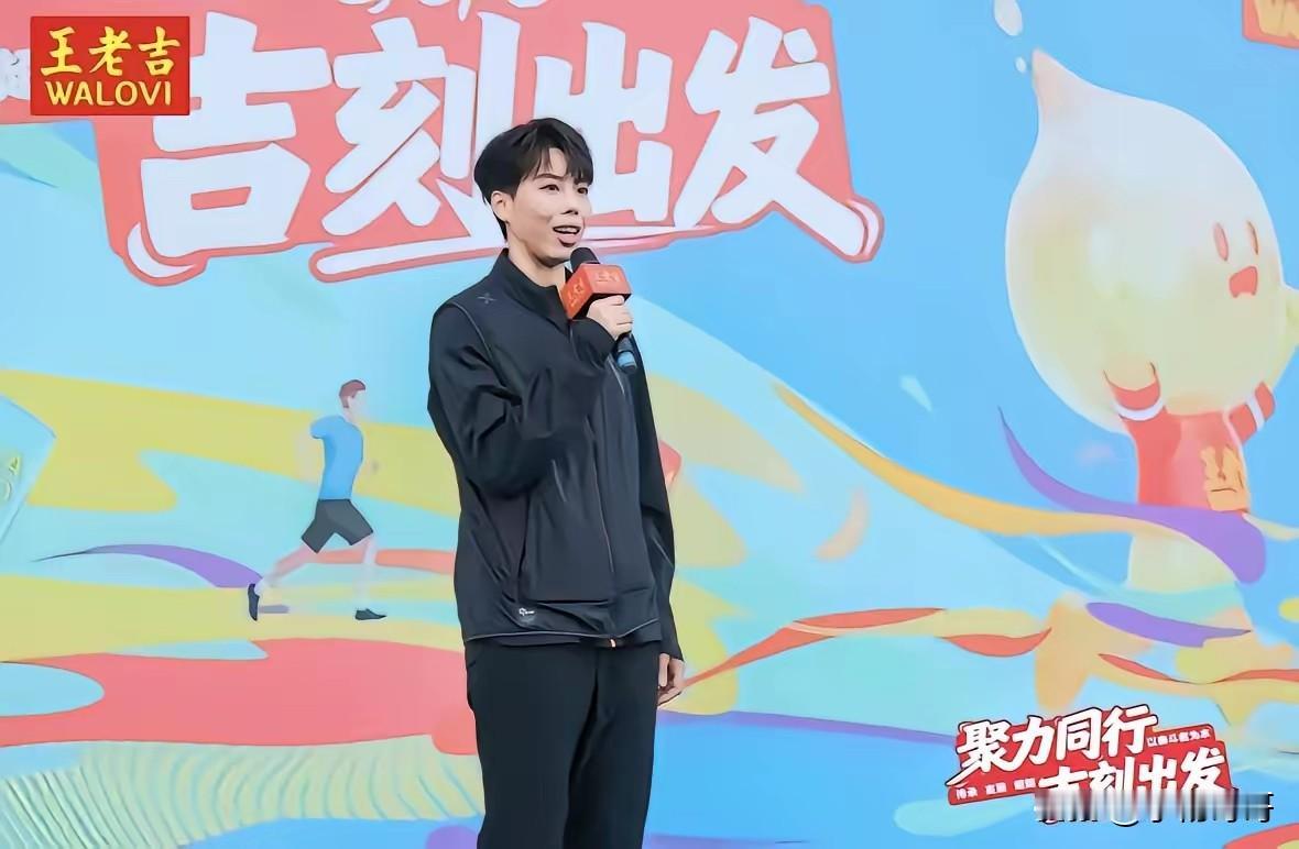 王老吉现在估计肠子都悔青了！

她后悔的不是丢了国内市场，也不是品牌估值缩水，而