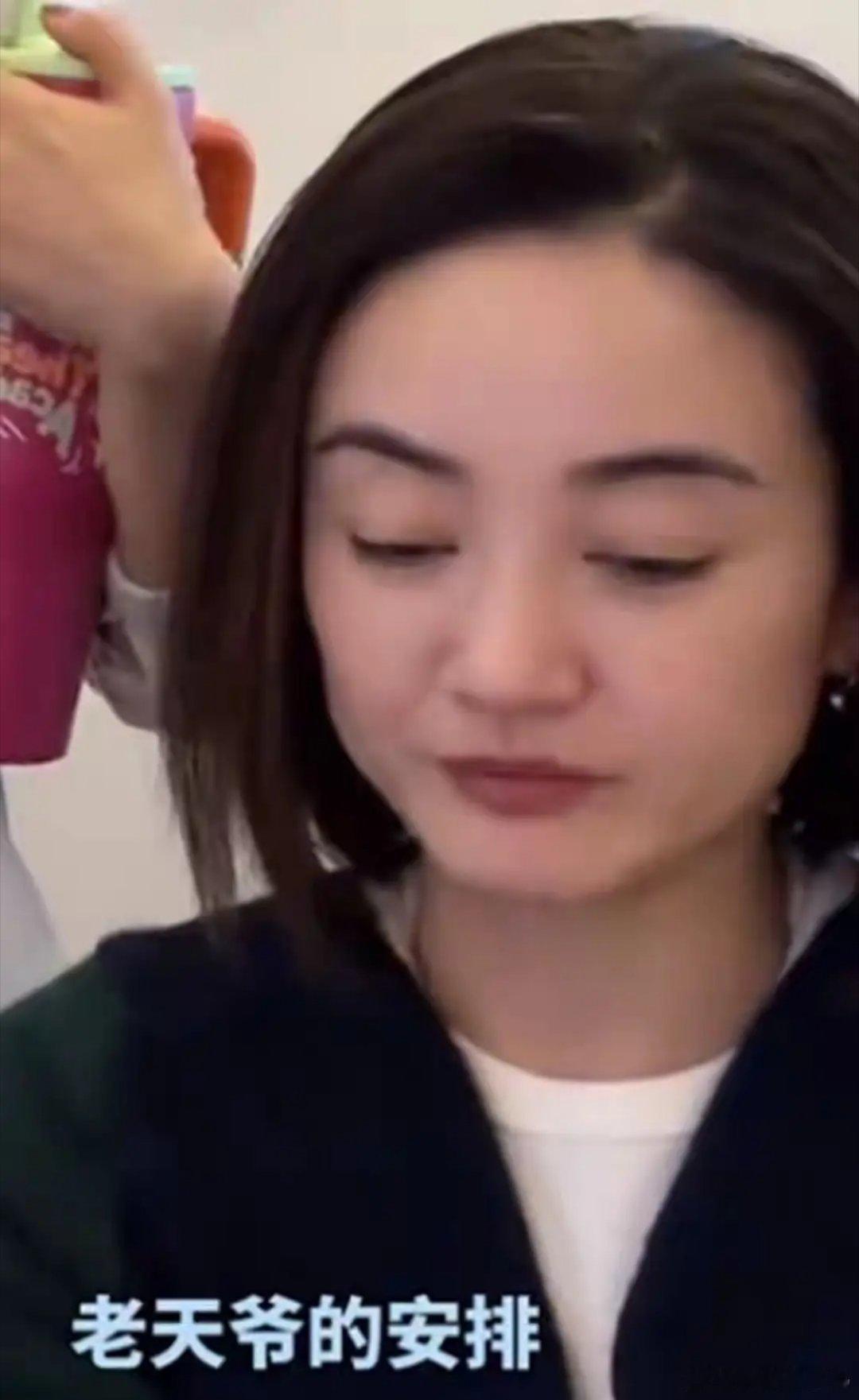 最近41岁的朱杰在同学聚会上罕见露面，一开口就爆出大消息，消失多年不拍影视剧，竟