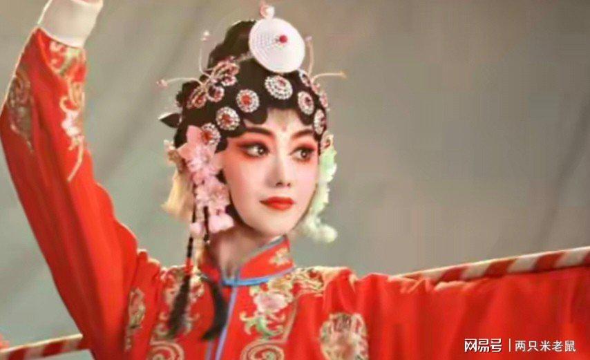 《主角》的编剧到底藏了多少东西。  第一场打焦赞：杨排风，一个烧火丫头，打赢了瞧
