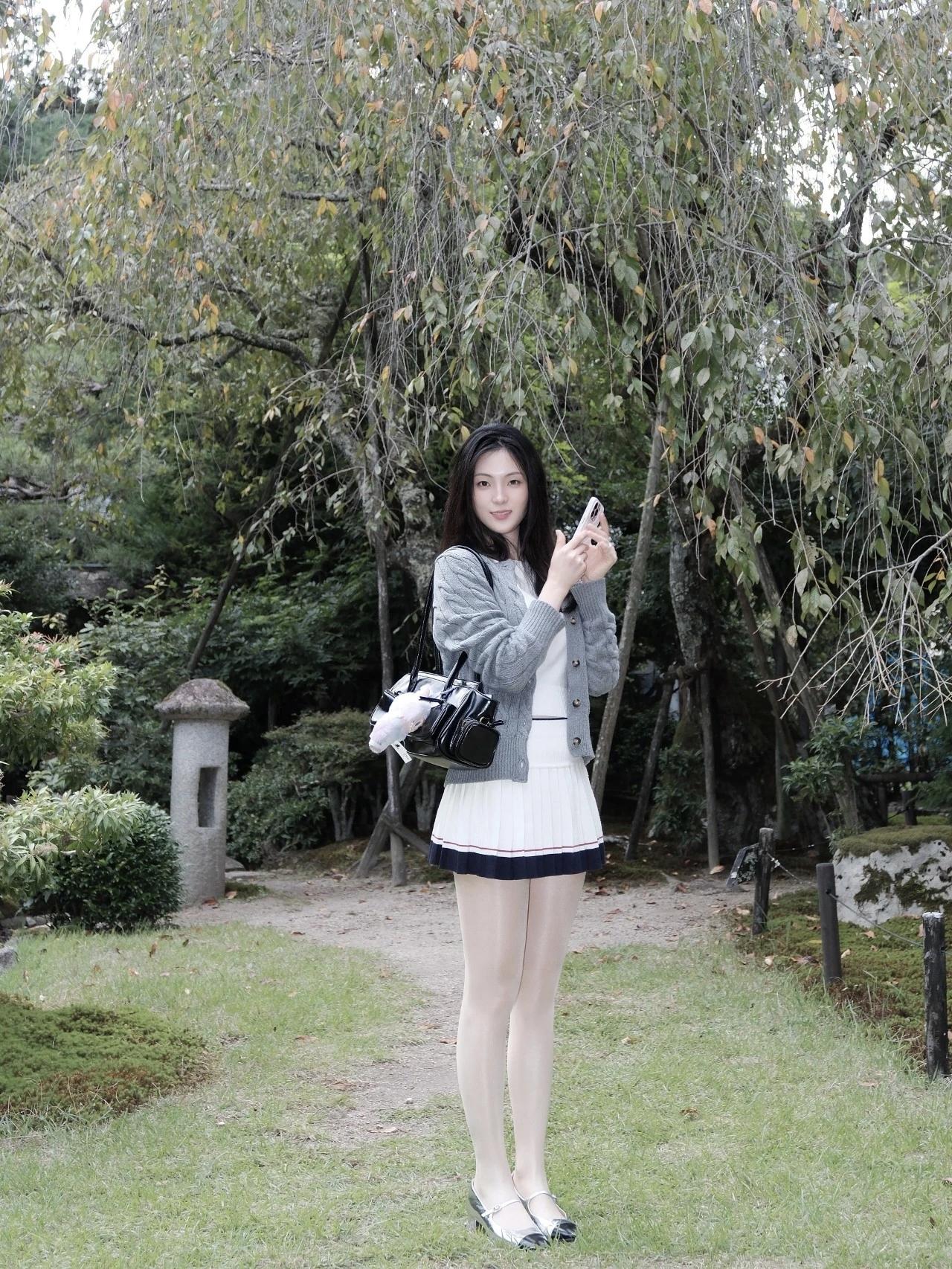 舍宾袜配玛丽珍鞋，居然这么好看！