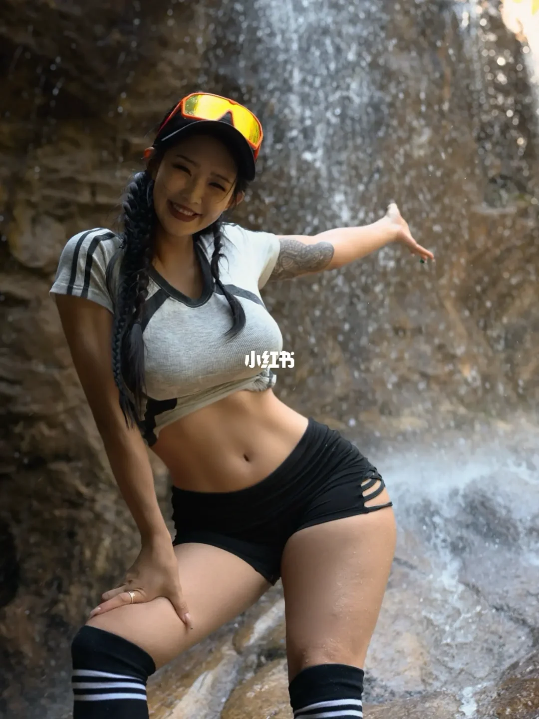 夏天怎么能不玩水呢💦  决战户外情山之颠