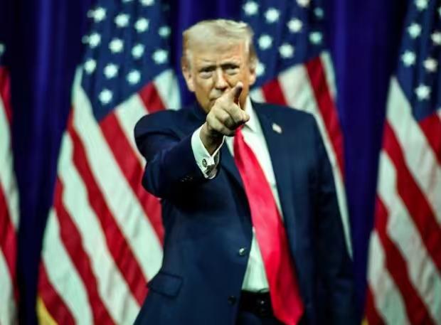 根据路透社13日独家报导指，为了特朗普可能下令攻击伊朗的情境，美军正为持续数周的