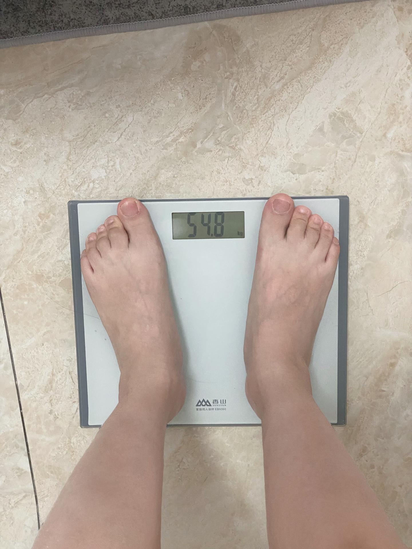 做人不能太攀比，我还有十斤要减
