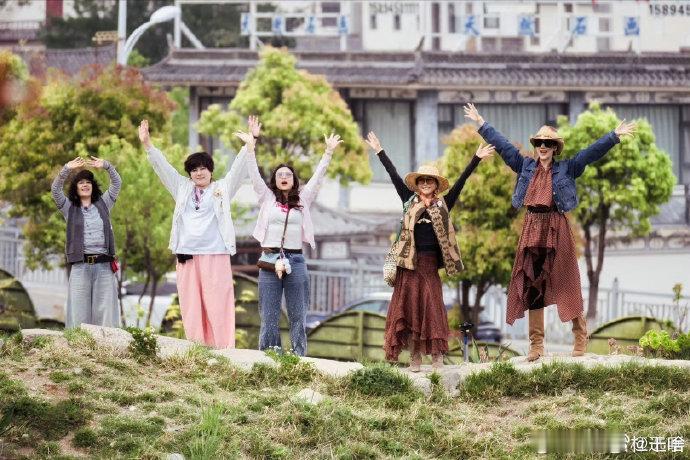 21天重养自己阵容官宣 全员40+姐姐，温柔又有力量，用一段时光好好重养自己，太