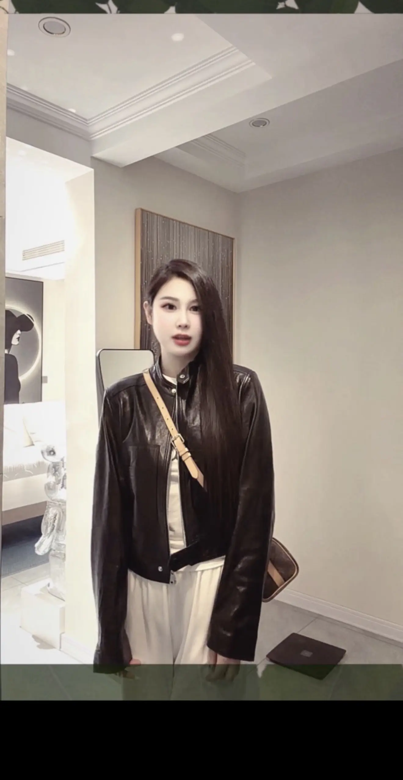 你要真拿我当朋友 你就信我一句话 有一天我会发际 我就买路虎带你去南京路兜风