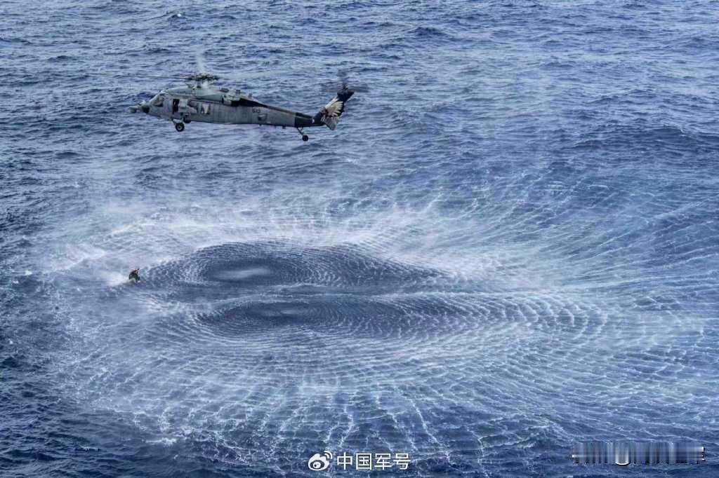 “神秘大国”导致美军南海坠机？权威军媒有话说。别瞎扯，是美国佬自己不注重保养所致