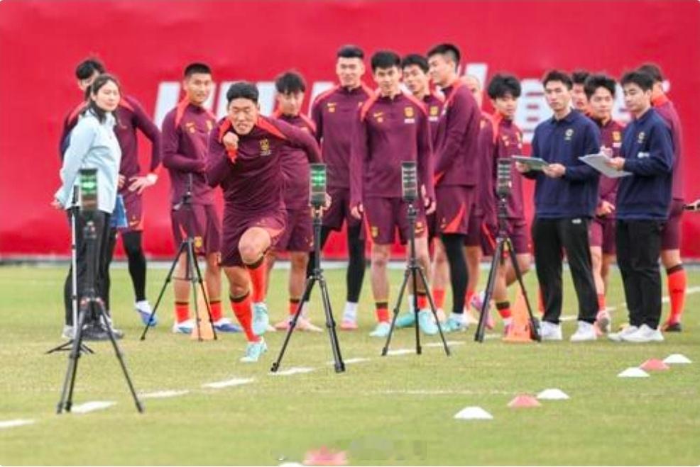 U23国足半决赛微纪录足球报：国足是系列赛最大受益者之一，6月或与世界级强队热身