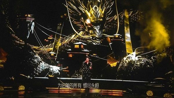 虽然刘宇宁拿的是演员奖，但是不能忘了人家还有个舞台啊🤣刘宇宁你也有今天