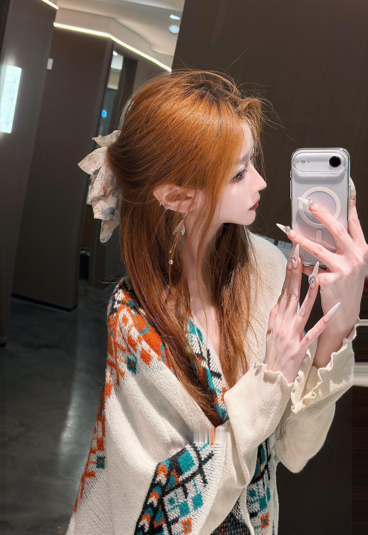 亲爱的大力士小姐 你说你是难养的花 那我便买最贵的花瓶