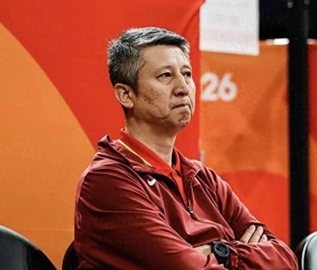 中国男篮为何78-97惨败日本? 赛后郭士强毫不客气说出原因 满脸无奈