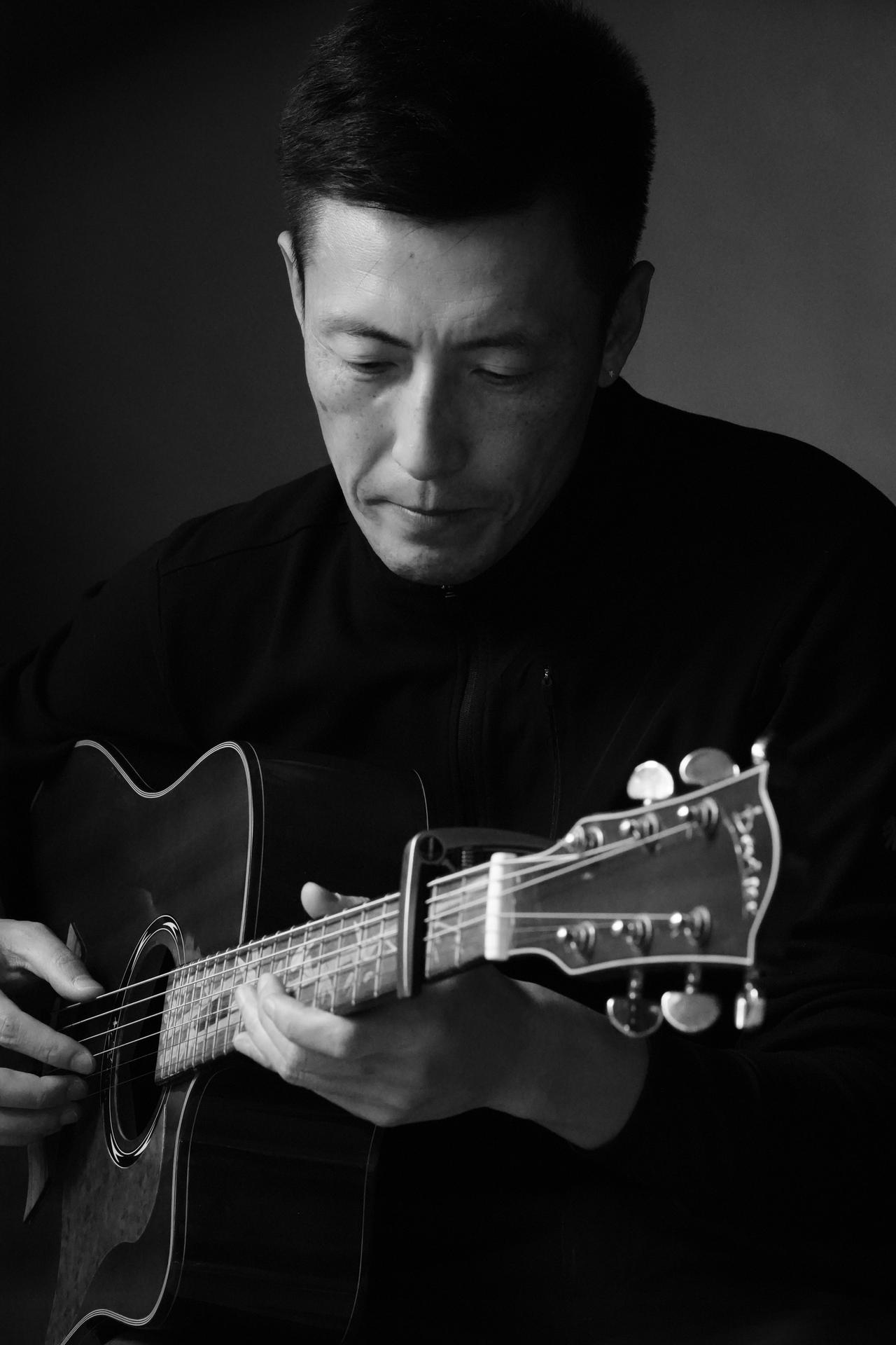 怀旧经典 摄影 小叔叔 吉他 吉他🎸