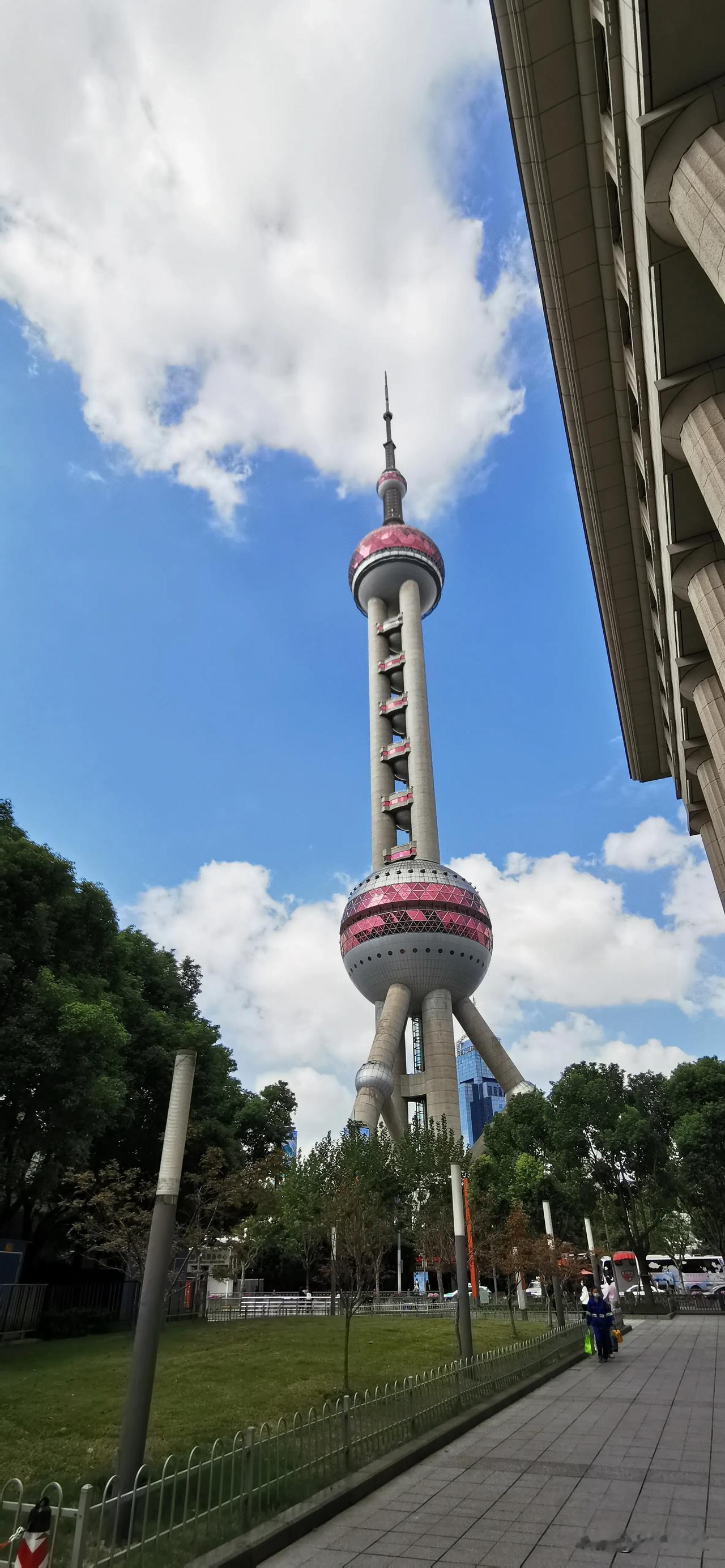 年龄越大圈子越小，感受一把浓缩才是“精华”！更深明白常听的一句“人生知己不过一二
