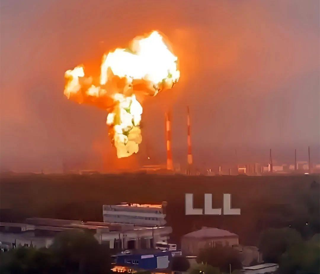 美以伊交锋近两周，局势未按“速战速决”剧本走，反而演变成持久消耗战。伊朗革命卫队