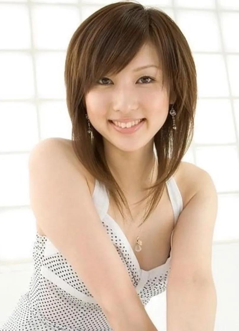 天上人间花魁之死：梁海玲殒命家中，死状诡异，至今死因成谜！
上世纪九十年代，某个