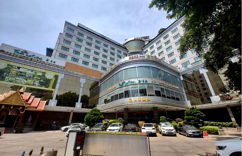 【开业28年！福州市中心一老牌酒店易主】
福州市中心一开业28年的老牌酒店再次易