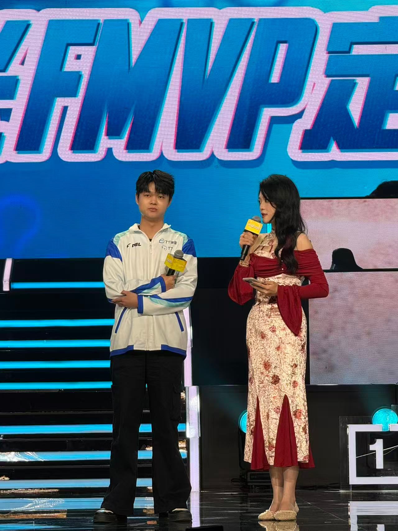 TT派大兴只管一往无前 从赛场到舞台，不变的是一往无前的勇气，派大兴用实力和坚持