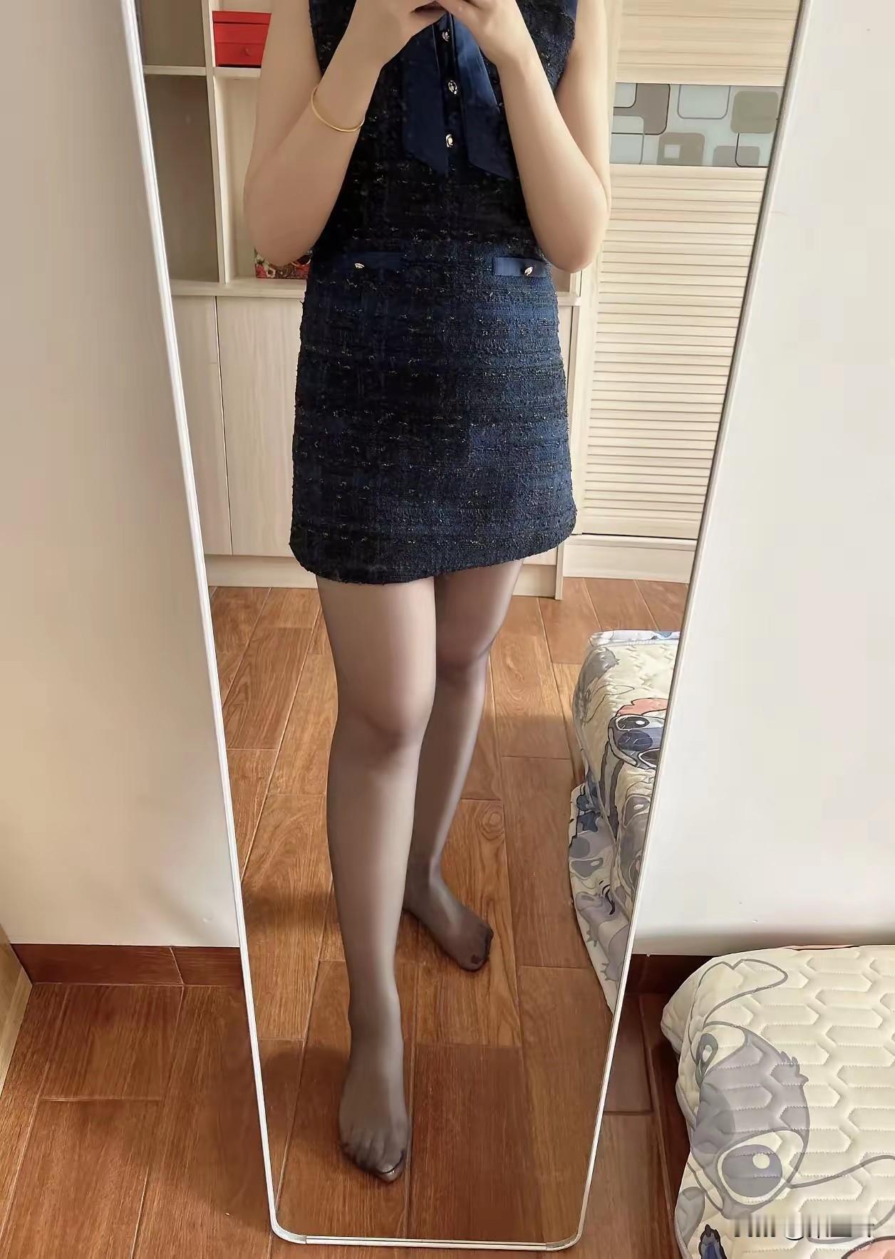 分享一张你今天拍的照片还是喜欢这样子～感觉挺好的哈[比心]