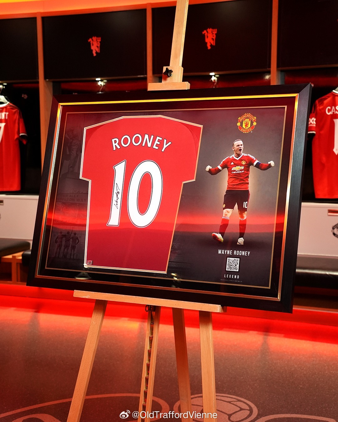 曼联官方经典收藏签名版 