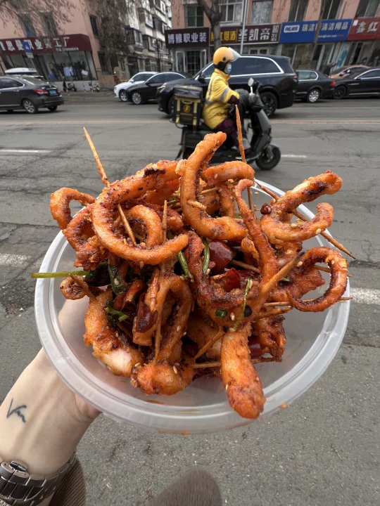 沈阳南市场！！！吃完又打包一盒带走！！！😭