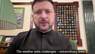 泥菩萨过河自身难保，还站在高处指点江山，近日，泽连斯基喊话伊朗:“伊朗政权不该存