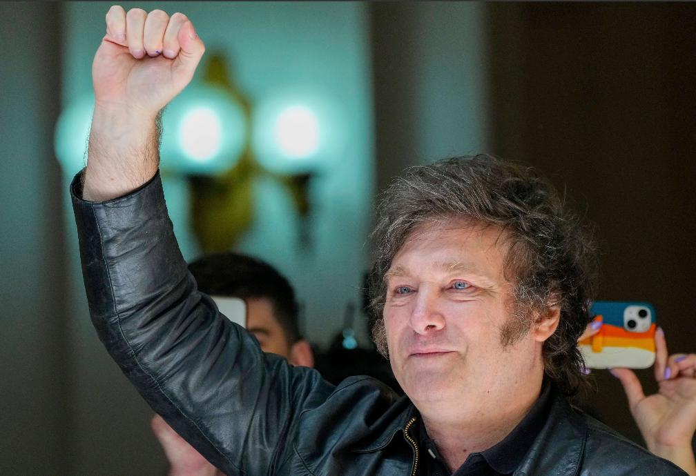 再这么下去，米莱在中国就快成米圣了！阿根廷今年开始对1.6万美元以下的进口电动车