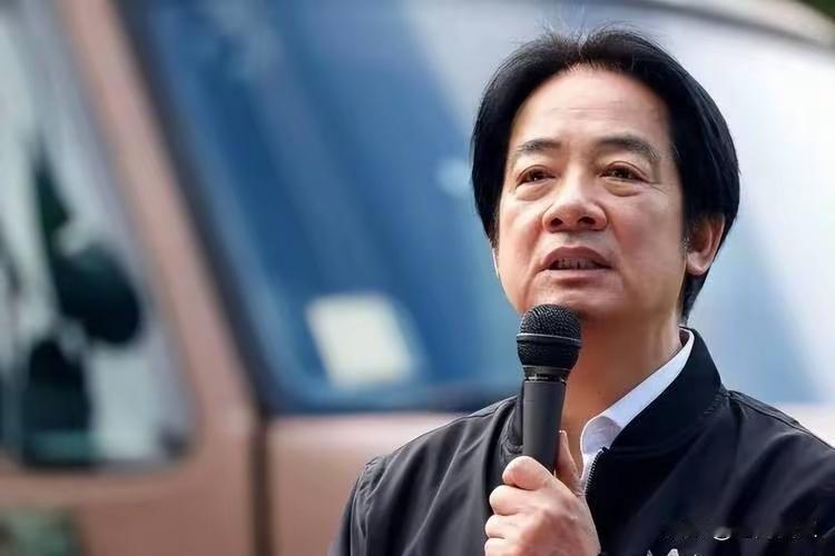 赖清德开始收买人心，给有一部分人要发钱了。
       1，成长津贴：0——1