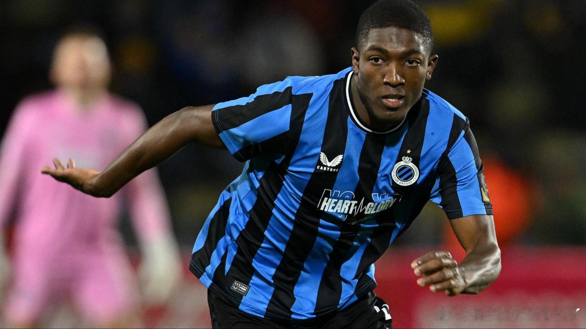 比利时媒体透露尽管利物浦仍然对布鲁日俱乐部后卫奥多涅斯感兴趣，但水晶宫现在已经提