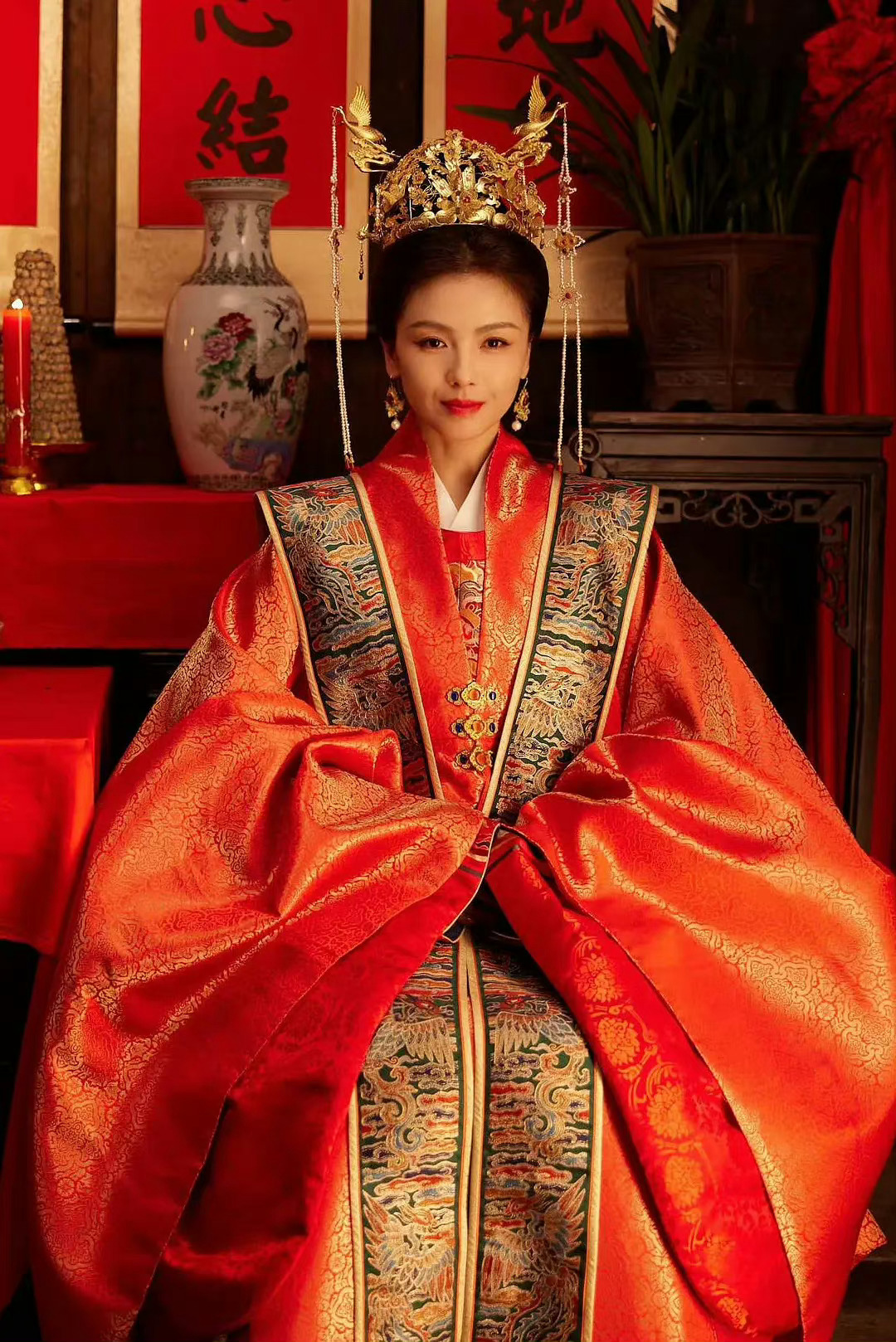 刘涛现在的笑容怎么也僵硬了？看起来一脸的疲惫 ​​​