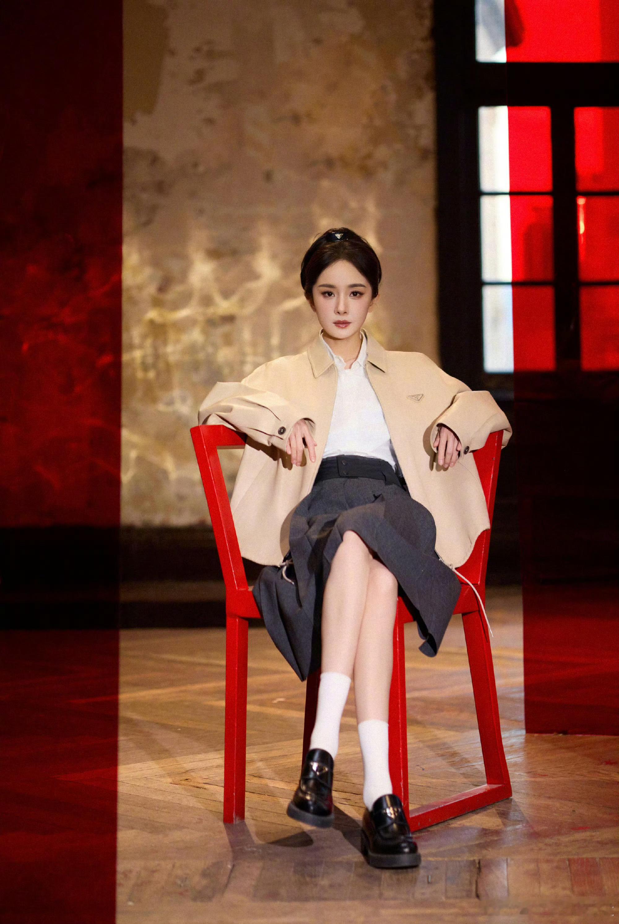 PRADA，杨幂女王来了！ 