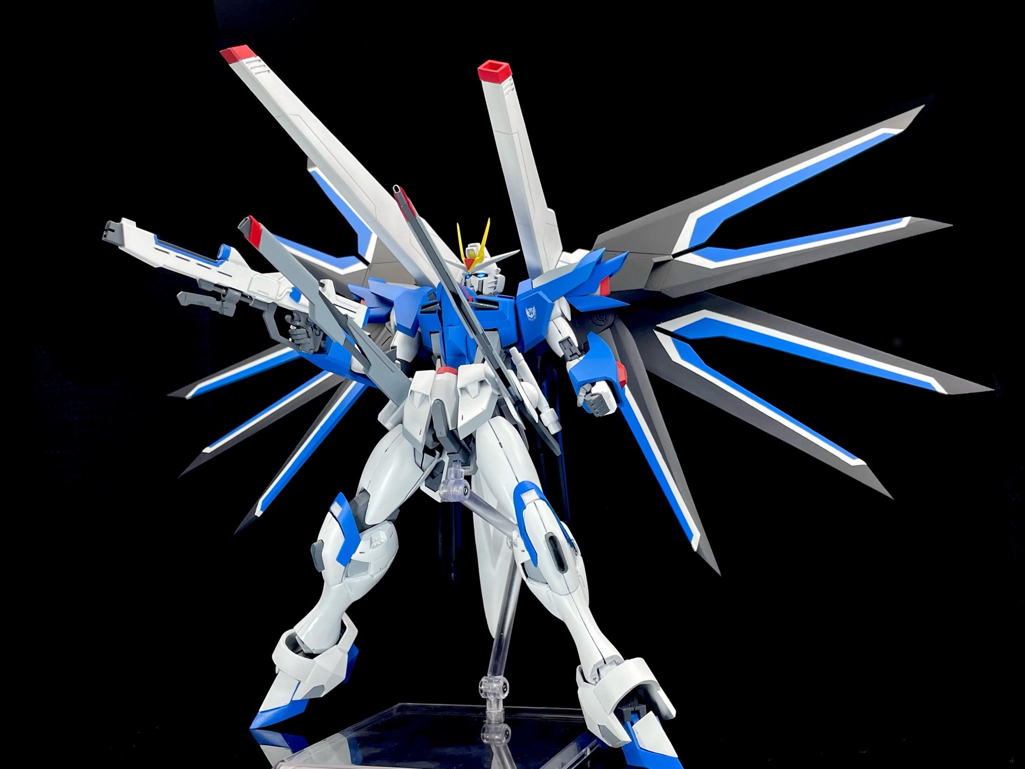 1/100全胶板改造飞升自由高达（by ゆう）高达模型高达模型