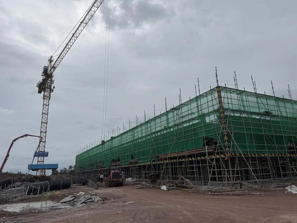 东阳身边事 海森药业是开发区本土培育的第一家上市企业，新厂区建设项目自落地之初就