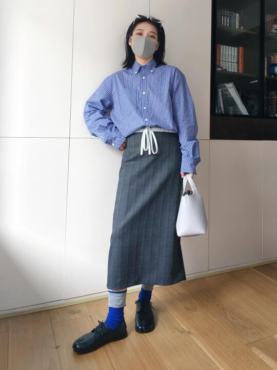 就是挺喜欢上班的样子