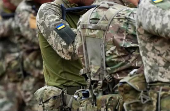 俄乌战场出现了一个，非常重大的变化，外国雇佣兵的死亡人数，竟然首次超过了乌军的死