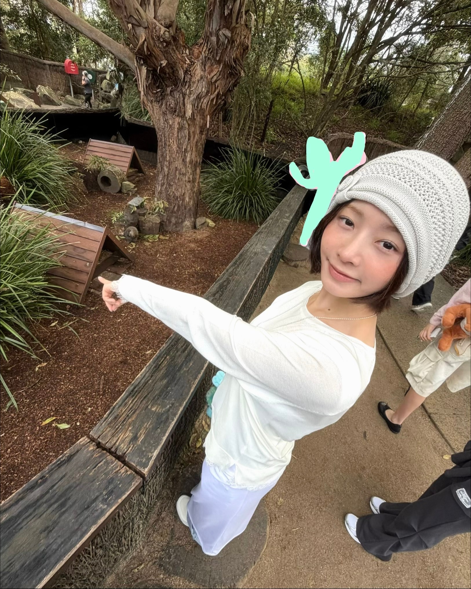 然后呢，图片里的这个就是我呀，看得脸颊很大，很肥美，很开心呀，我感觉， 