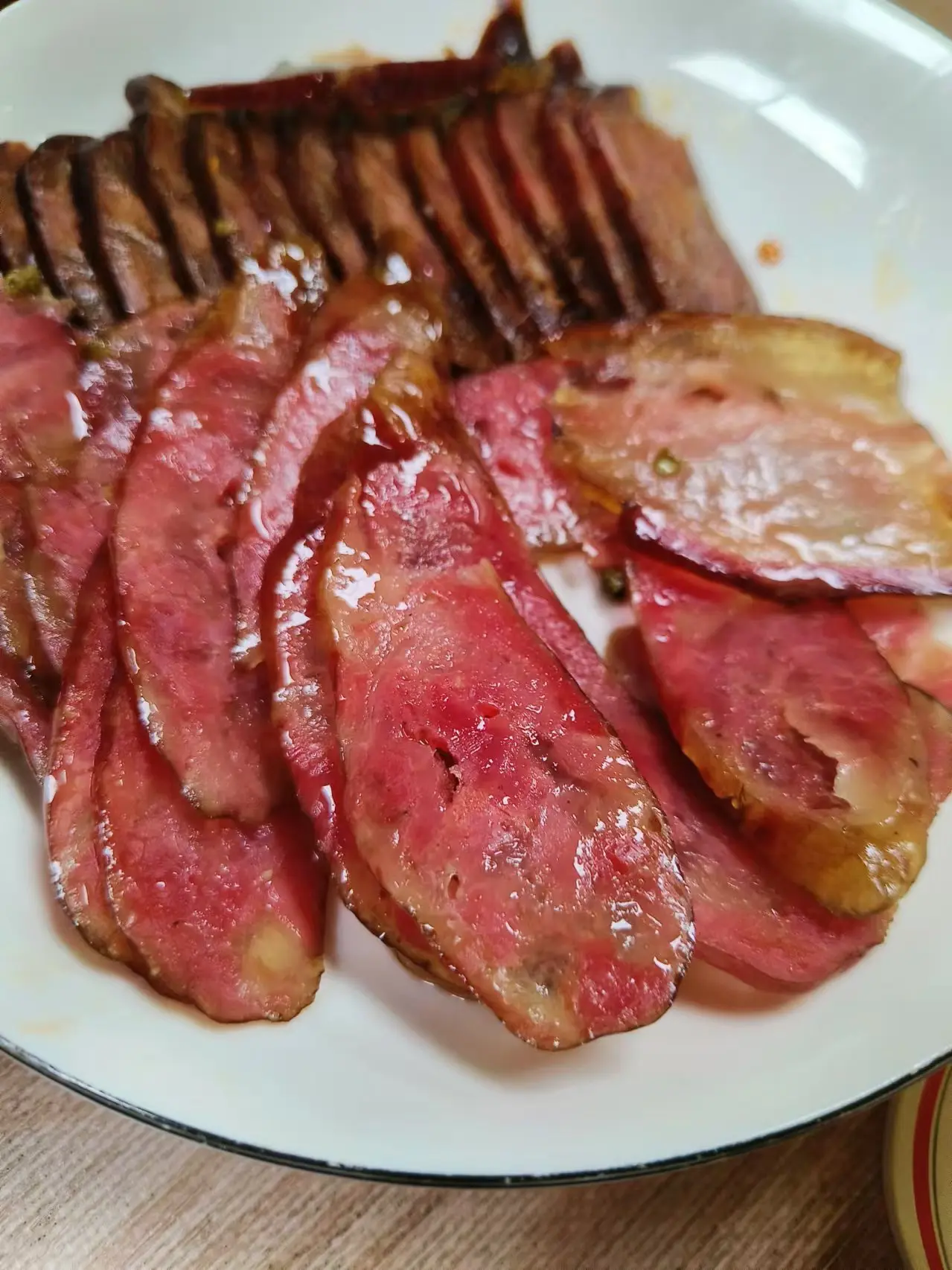 云南原生态深山土猪腊肉，色香味俱全的家常美味 ，有喜欢的私我。