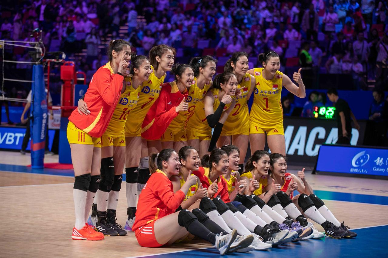 中国女排3-0泰国，我产生了6大“不可思议”

1，不可思议，朱婷首发，效果非常