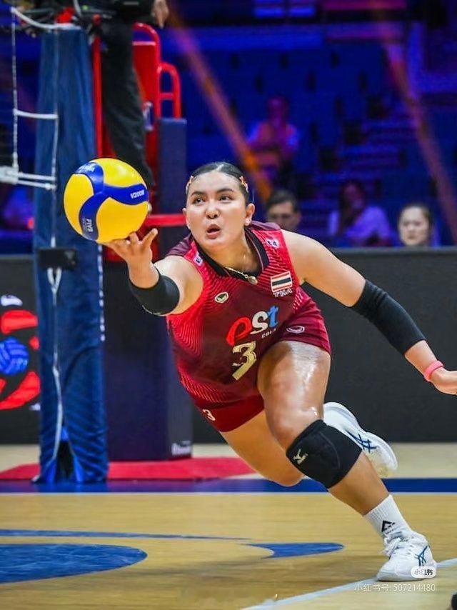 中国女排vs泰国女排开局不利，中国女排0-1落后泰国亚锦赛决赛，中国队20-25