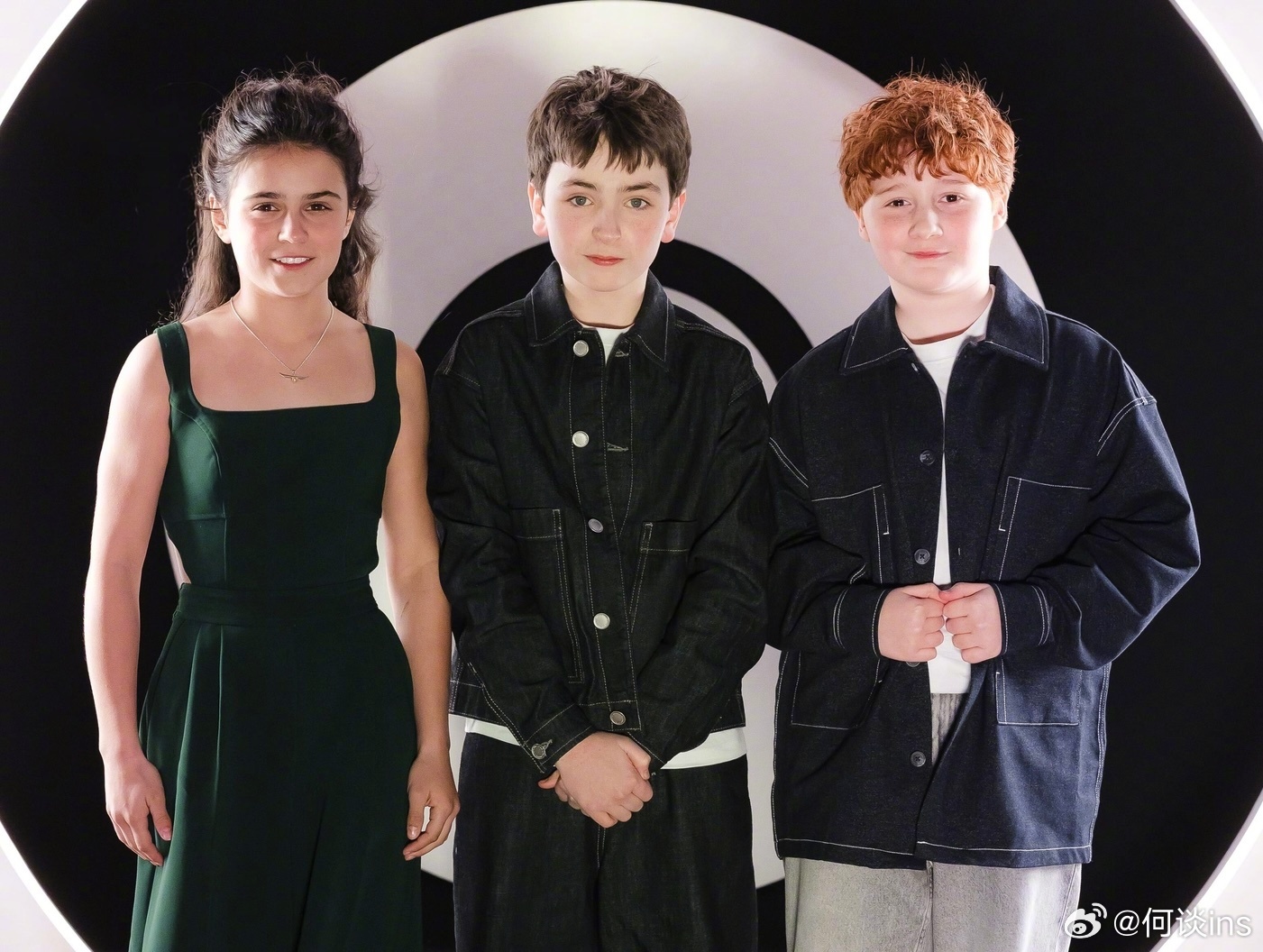 剧版《哈利波特》三小只亮相多米尼克•麦克劳克林饰演哈利•波特阿拉贝拉•斯坦顿饰演